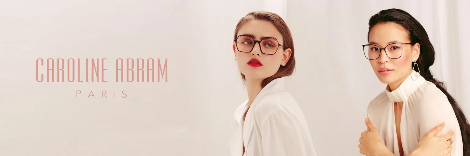 Collection Caroline Abram, lunettes féminines et sensuelles aux formes parisiennes